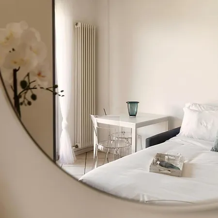 Tiny Blue - By Myhomeincomo Apartament Como