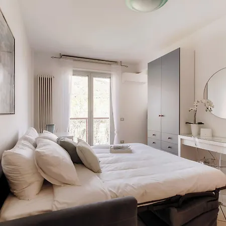 Tiny Blue - By Myhomeincomo Apartament Como