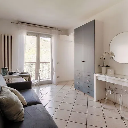 Apartment Tiny Blue - By Myhomeincomo